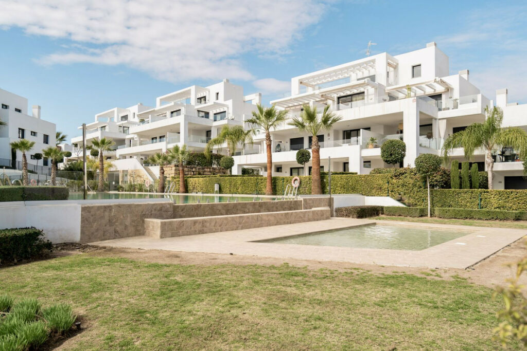 Ground Floor Apartment El Paraiso Málaga - image 33