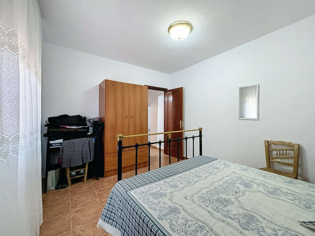 Detached Villa Alcaucín Málaga - image 34