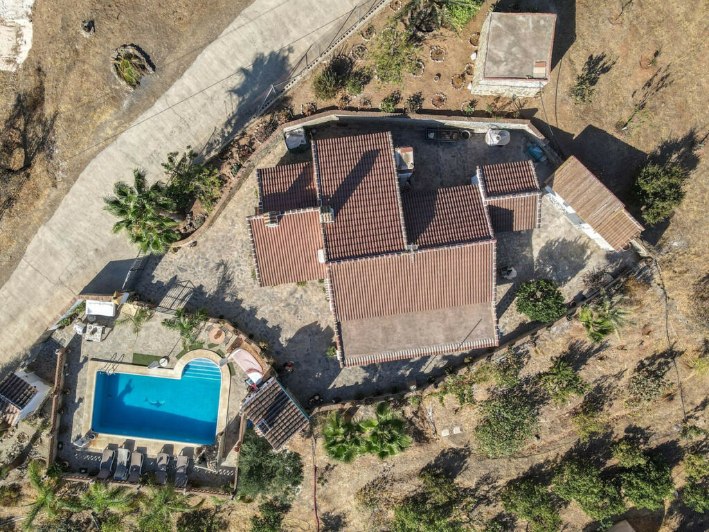 Detached Villa Guaro Málaga - image 34