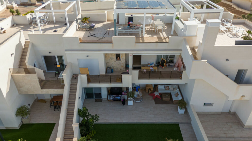 Ground Floor Apartment Villamartin Alicante - image 33