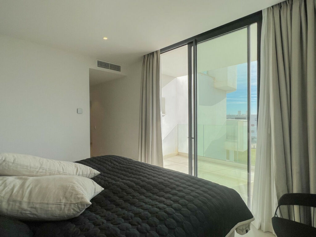 Middle Floor Apartment Higueron Málaga - image 35