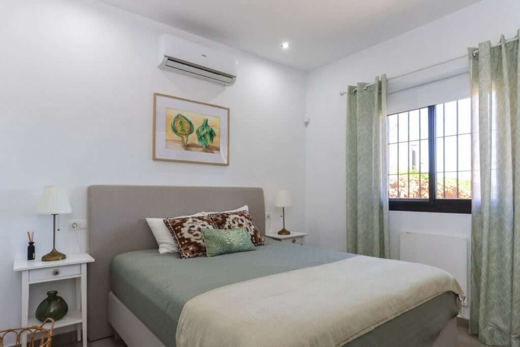 Detached Villa Monda Málaga - image 35