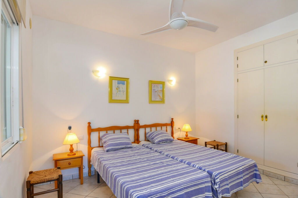 Detached Villa Calpe Alicante - image 35