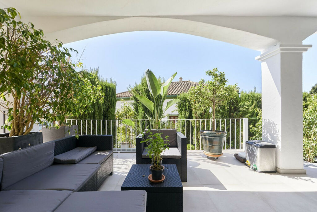 Semi-Detached House The Golden Mile Málaga - image 35