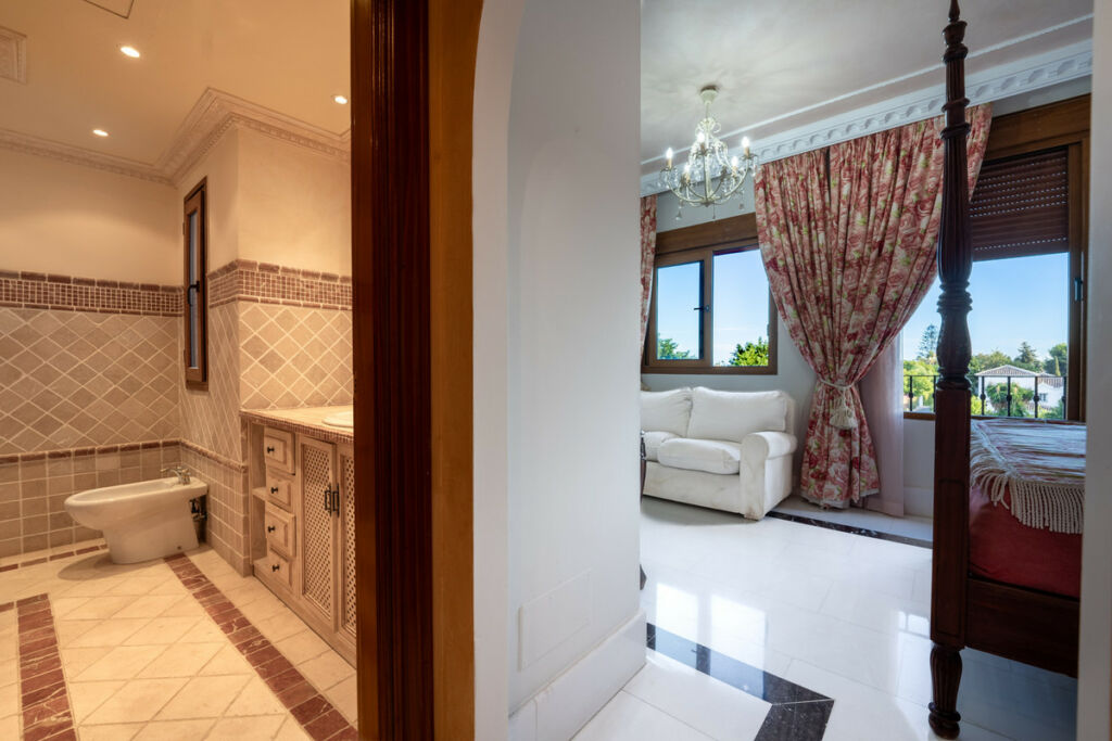 Penthouse Duplex Guadalmina Baja Málaga - image 35