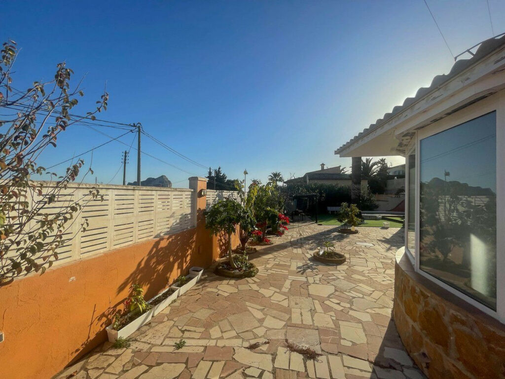 Detached Villa Calpe Alicante - image 35