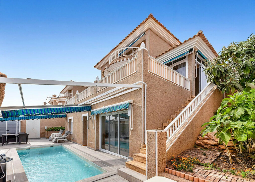 Detached Villa Torrevieja Alicante - image 36