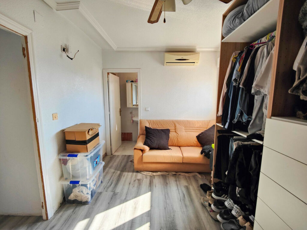 Semi-Detached House San Miguel de Salinas Alicante - image 36