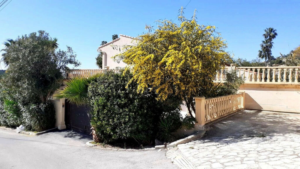 Detached Villa Teulada Alicante - image 36