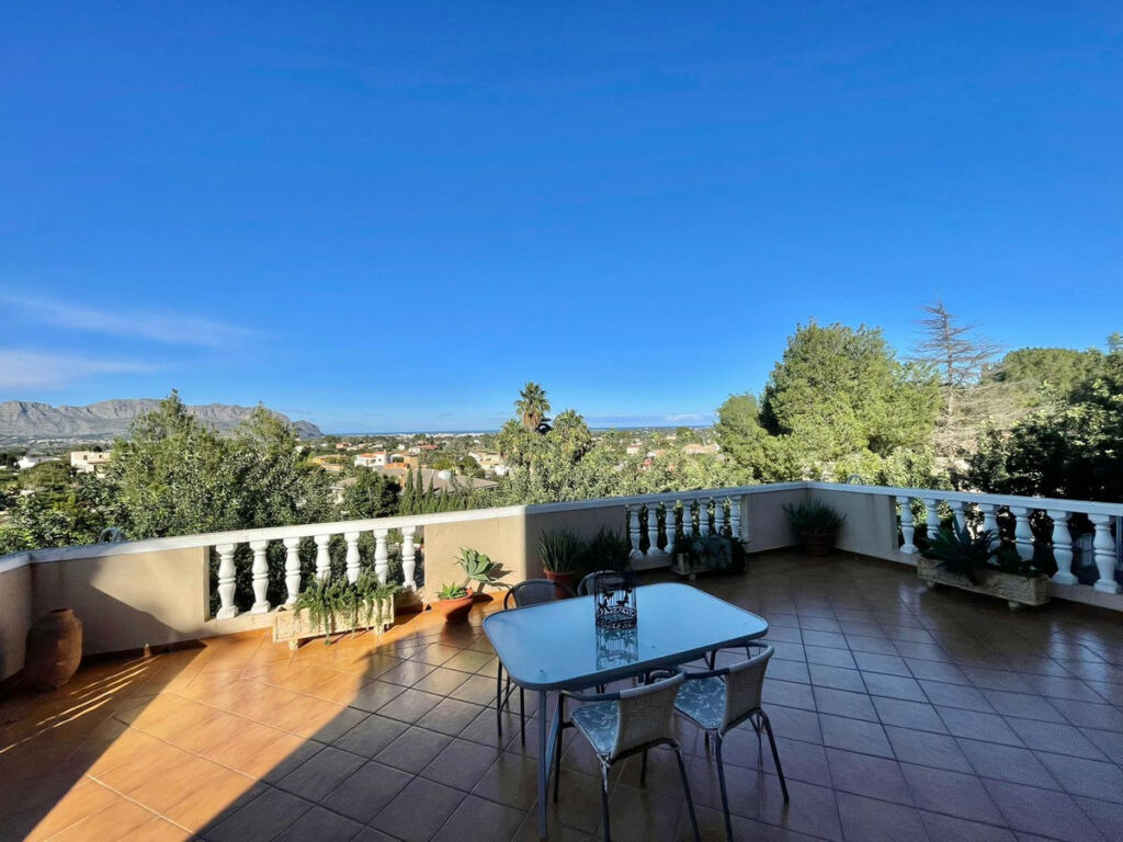 Detached Villa Pedreguer Alicante - image 37