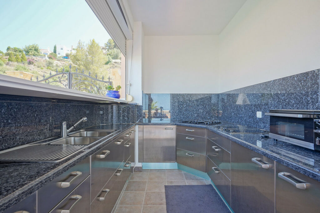 Detached Villa Sella Alicante - image 37