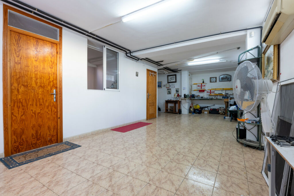 Detached Villa Los Altos Alicante - image 37