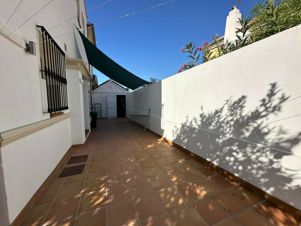 Detached Villa San Pedro de Alcántara Málaga - image 39