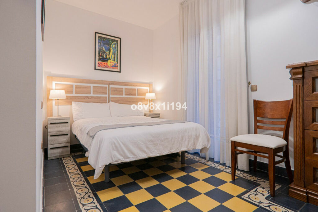 Detached Villa Fuengirola Málaga - image 39