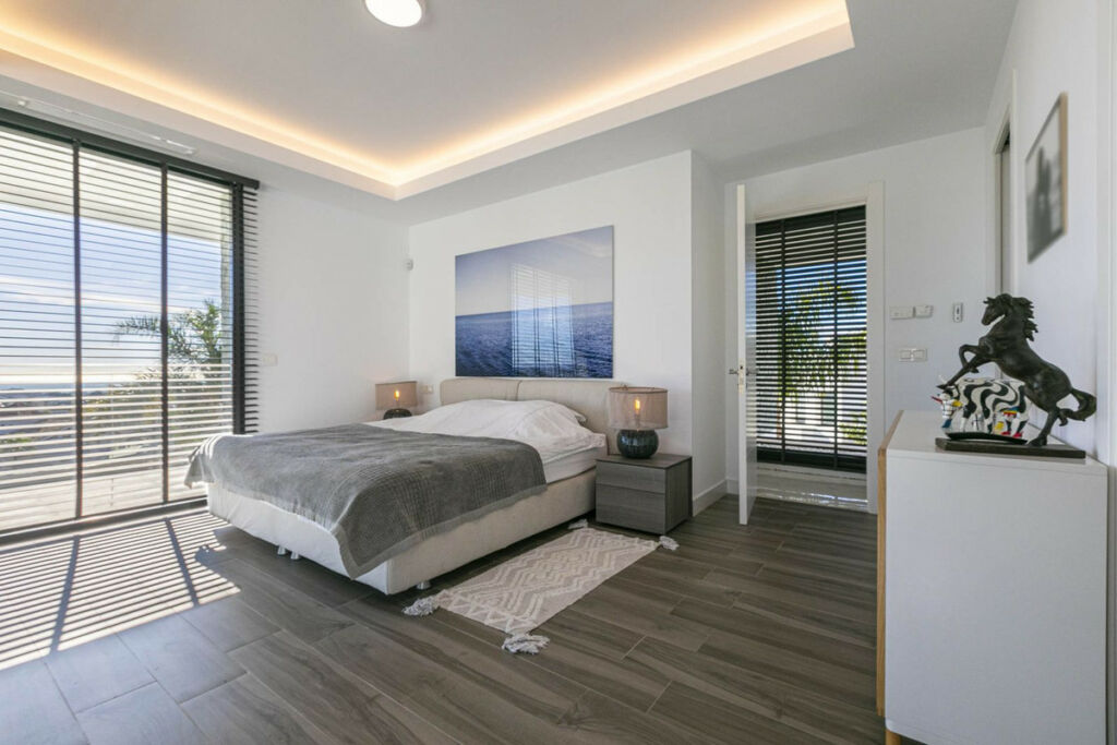 Detached Villa Benahavís Málaga - image 39