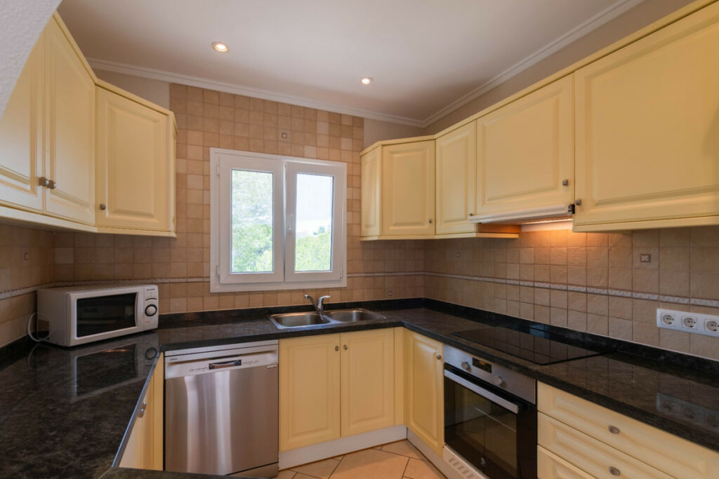 Detached Villa Javea Alicante - image 4