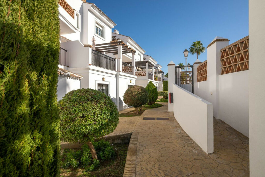 Townhouse Alhaurín de la Torre Málaga - image 5