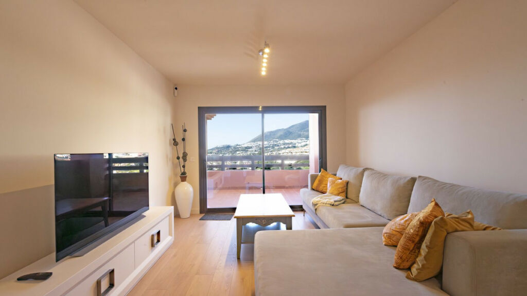 Penthouse Benalmadena Málaga - image 4