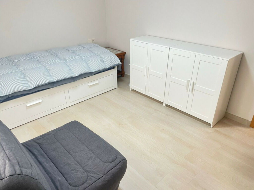 Middle Floor Apartment Estepona Málaga - image 11