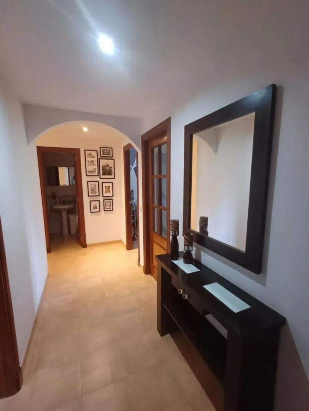 Middle Floor Apartment Monda Málaga - image 4