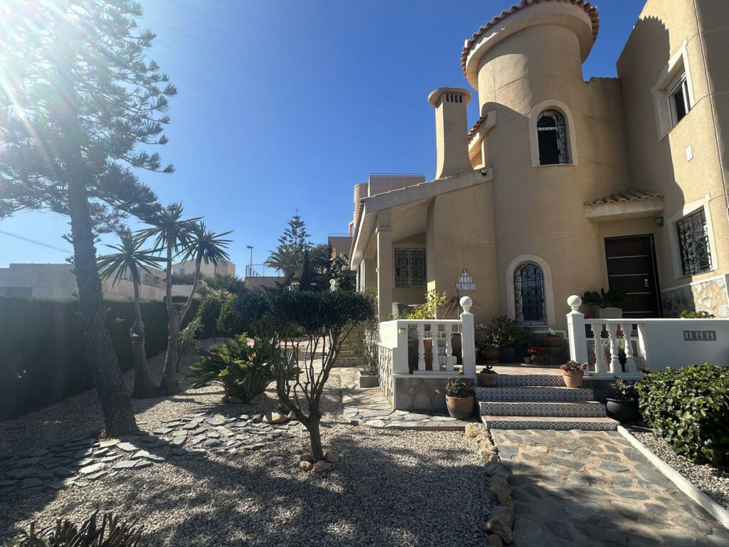 Detached Villa Cabo de Palos Murcia - image 5