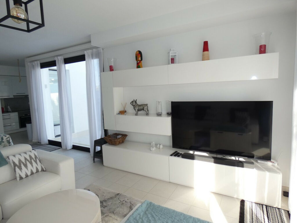 Detached Villa Ciudad Quesada Alicante - image 4