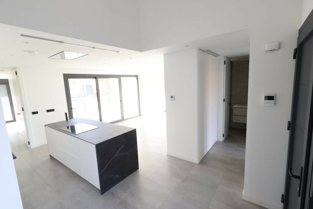 Detached Villa Los Alcazares Murcia - image 4