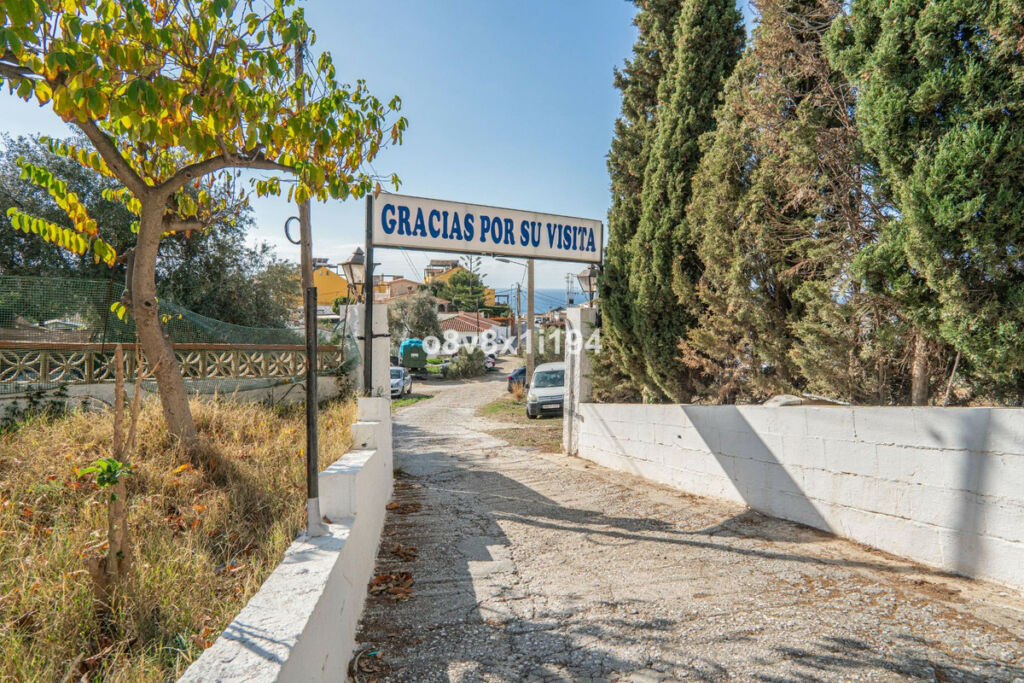 Hostel Rincón de la Victoria Málaga - image 4