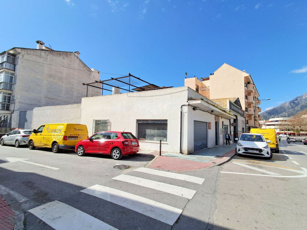 Residential Plot Marbella Málaga - image 4