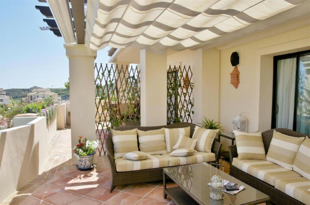 Penthouse Duplex Benahavís Málaga - image 4