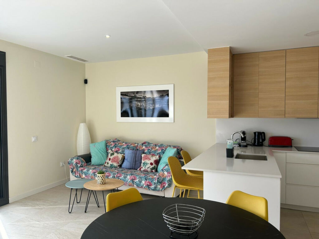 Middle Floor Apartment Finestrat Alicante - image 4