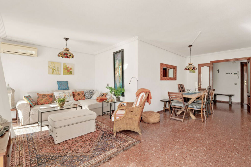 Middle Floor Apartment Torremolinos Málaga - image 4