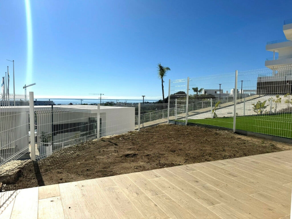 Ground Floor Apartment Estepona Málaga - image 4