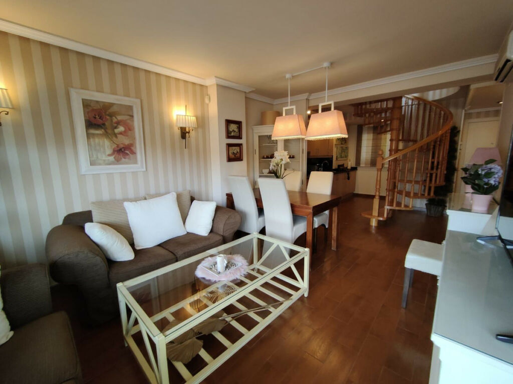 Middle Floor Apartment Villajoyosa Alicante - image 4