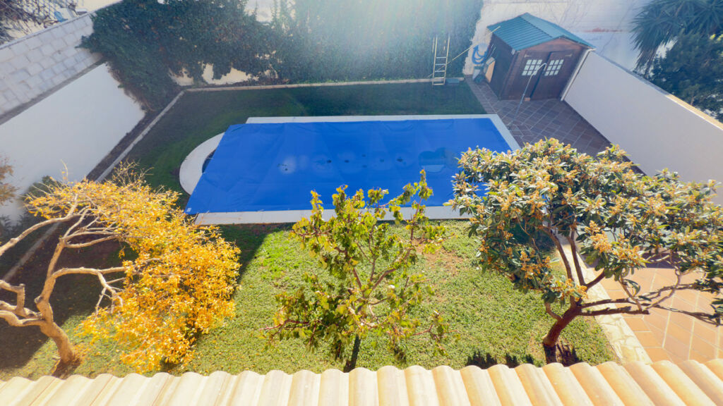 Detached Villa Antequera Málaga - image 2