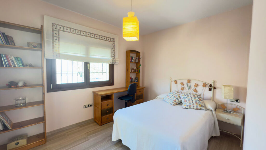 Detached Villa Antequera Málaga - image 40