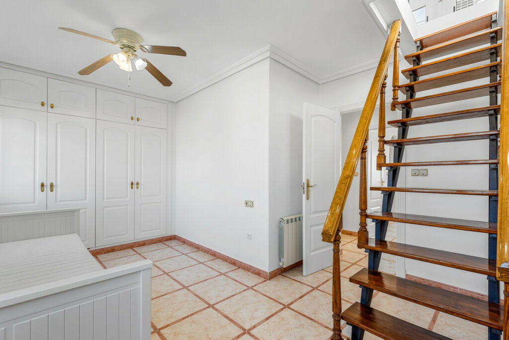 Townhouse Torrevieja Alicante - image 39