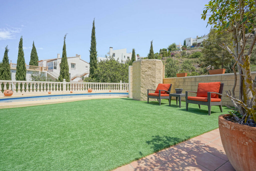 Detached Villa Sella Alicante - image 40