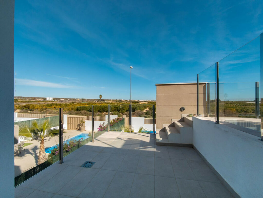 Detached Villa Guardamar del Segura Alicante - image 38