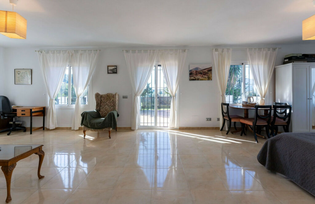 Detached Villa Alhaurín el Grande Málaga - image 41