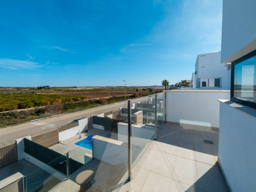Detached Villa Guardamar del Segura Alicante - image 39