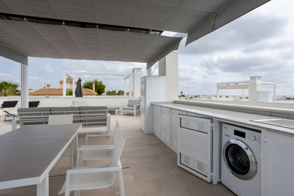 Ground Floor Apartment Villamartin Alicante - image 40