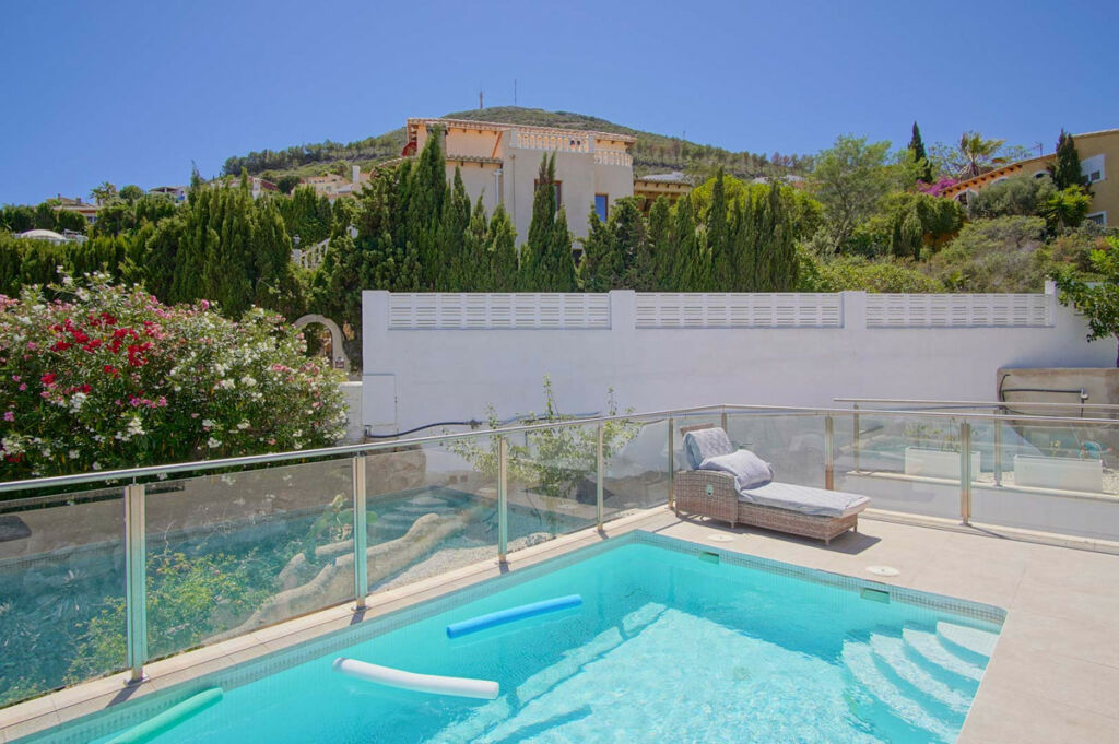 Detached Villa Cumbre del Sol Alicante - image 41