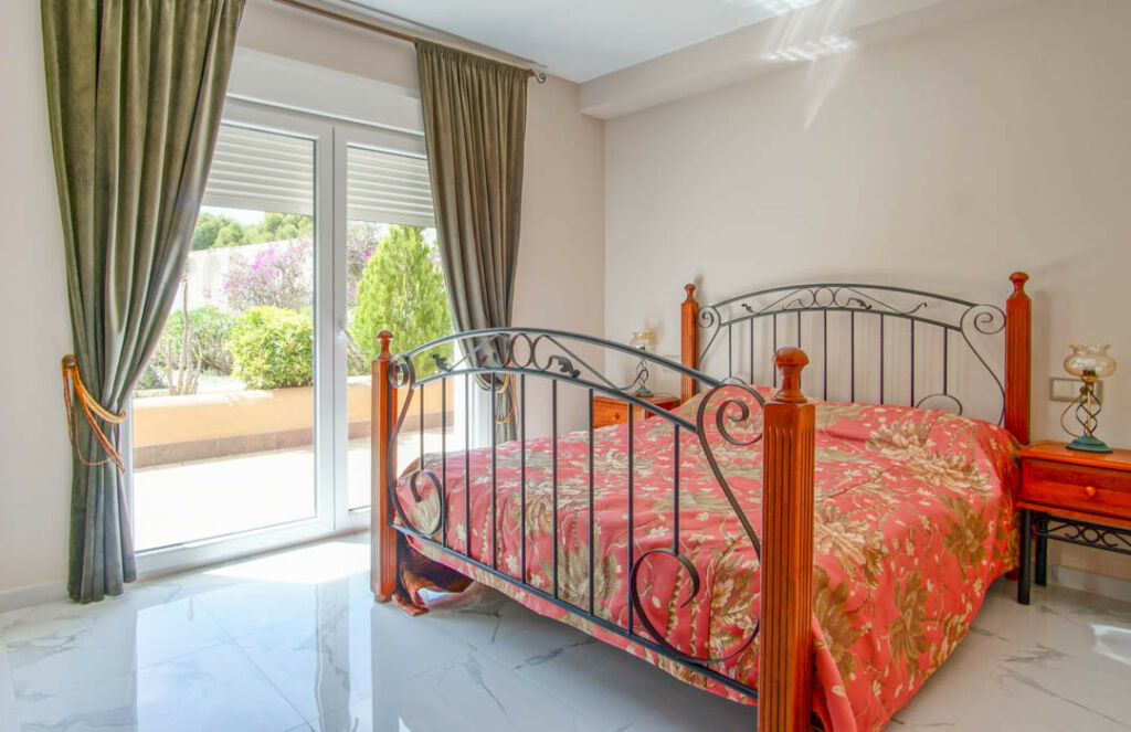 Detached Villa La Nucia Alicante - image 41