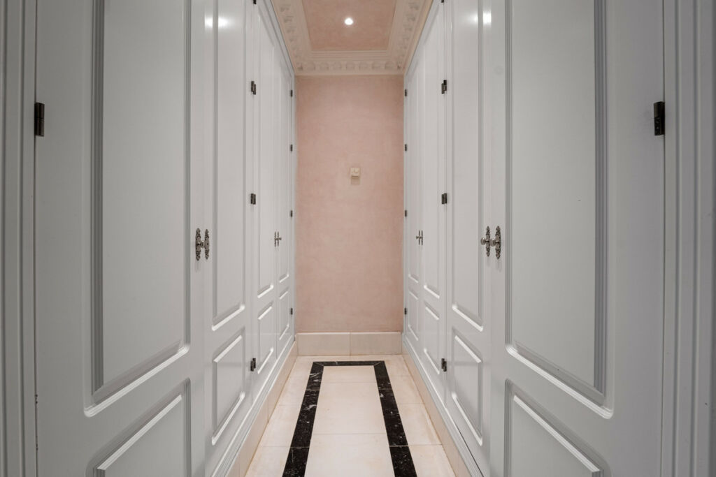 Penthouse Duplex Guadalmina Baja Málaga - image 42