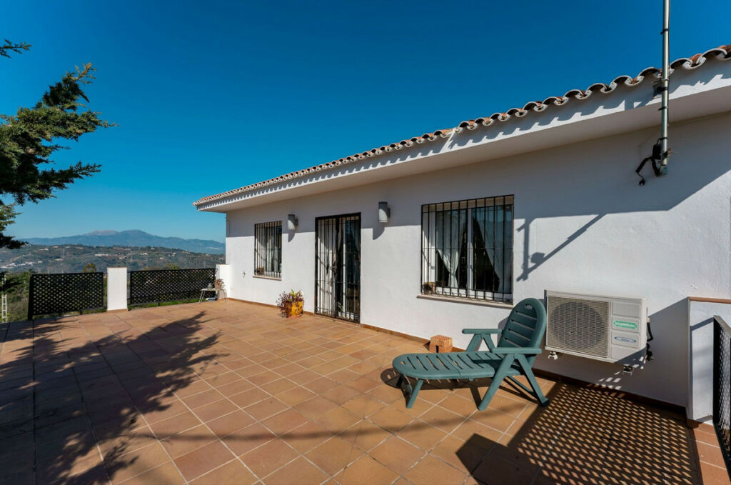 Detached Villa Alhaurín el Grande Málaga - image 43