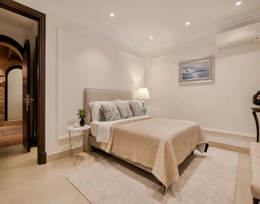 Detached Villa Sierra Blanca Málaga - image 43