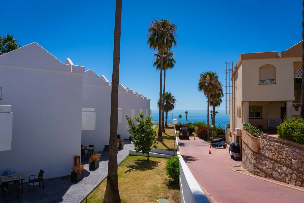 Middle Floor Apartment Mijas Costa Málaga - image 43
