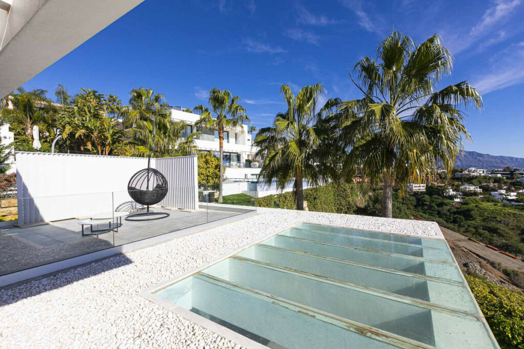 Detached Villa Benahavís Málaga - image 43