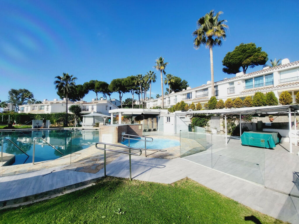 Townhouse Miraflores Málaga - image 45